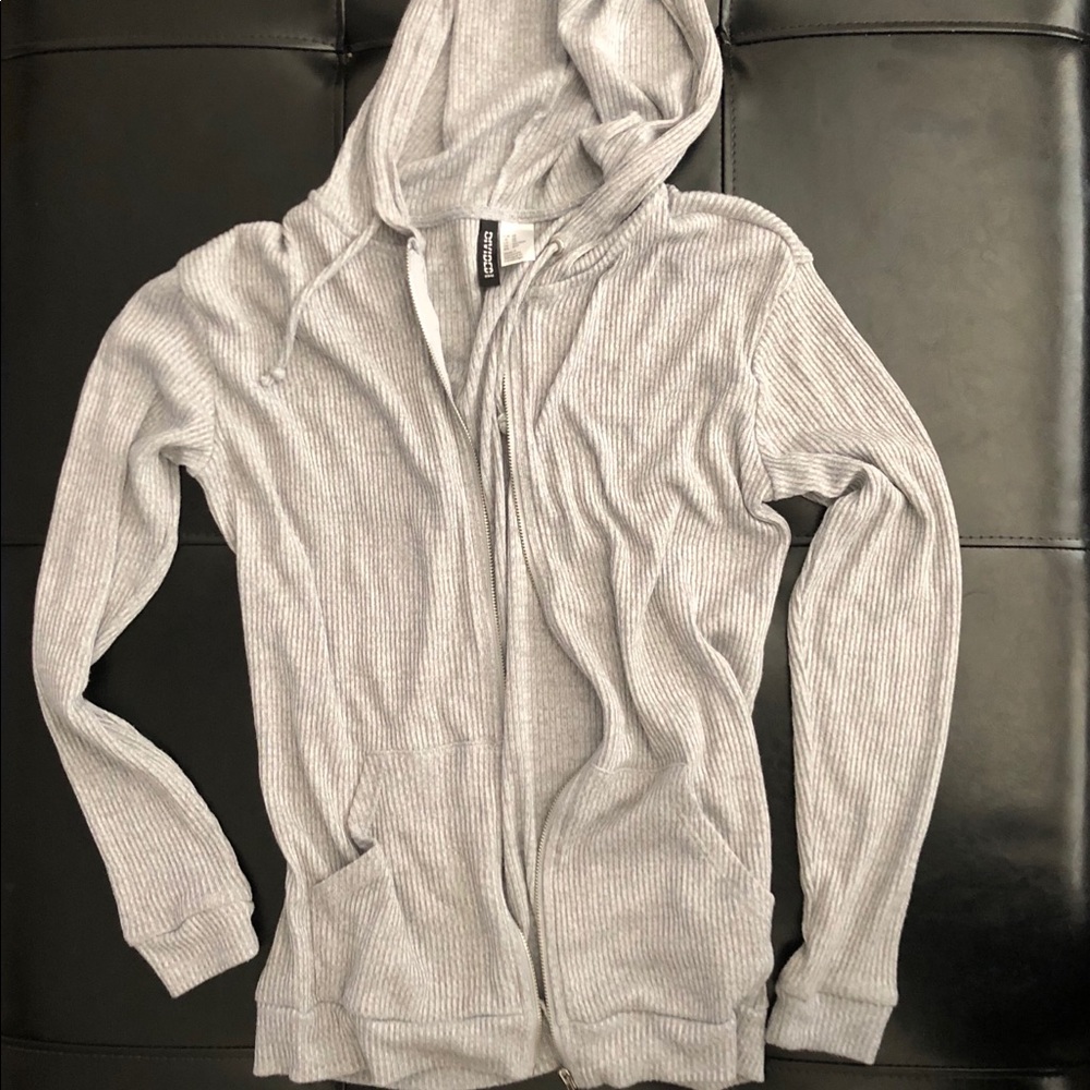 H&M Divided Zip-up